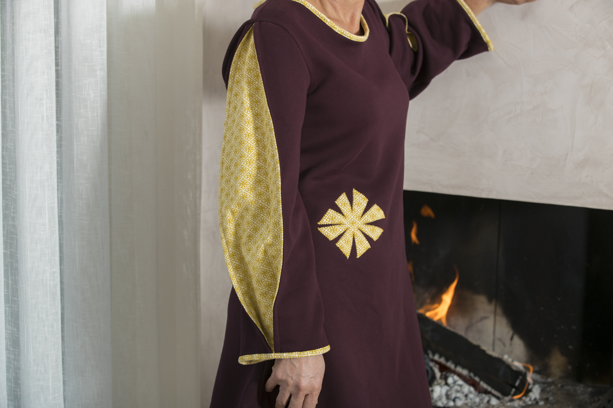 Robe à manches surprises Au coin du feu – Image 5